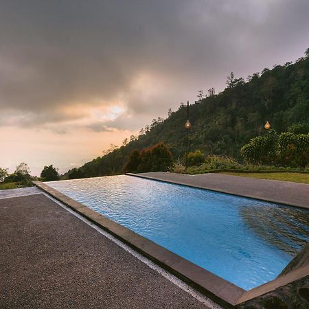 Munduk Menir Villas Exterior foto