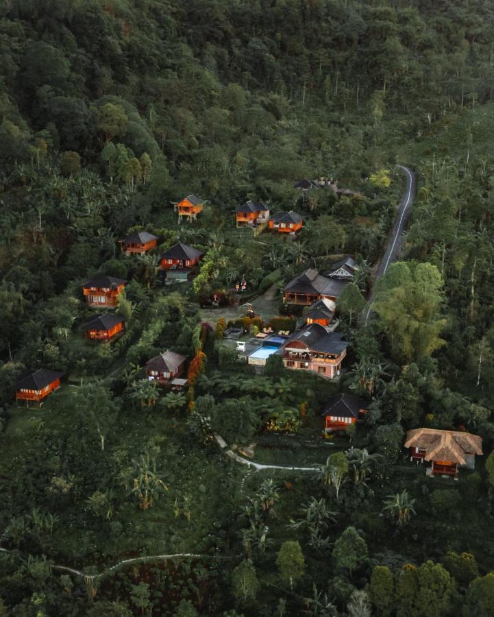 Munduk Menir Villas Exterior foto
