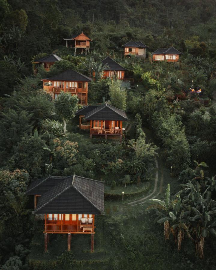 Munduk Menir Villas Exterior foto